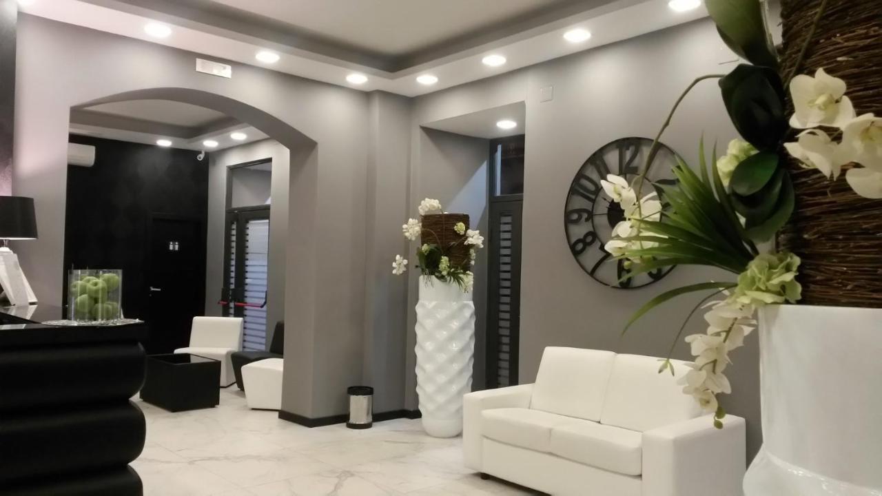 Sweet Central Hotel Caserta Dış mekan fotoğraf