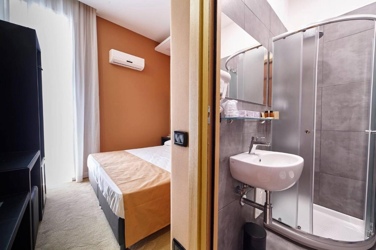 Sweet Central Hotel Caserta Dış mekan fotoğraf