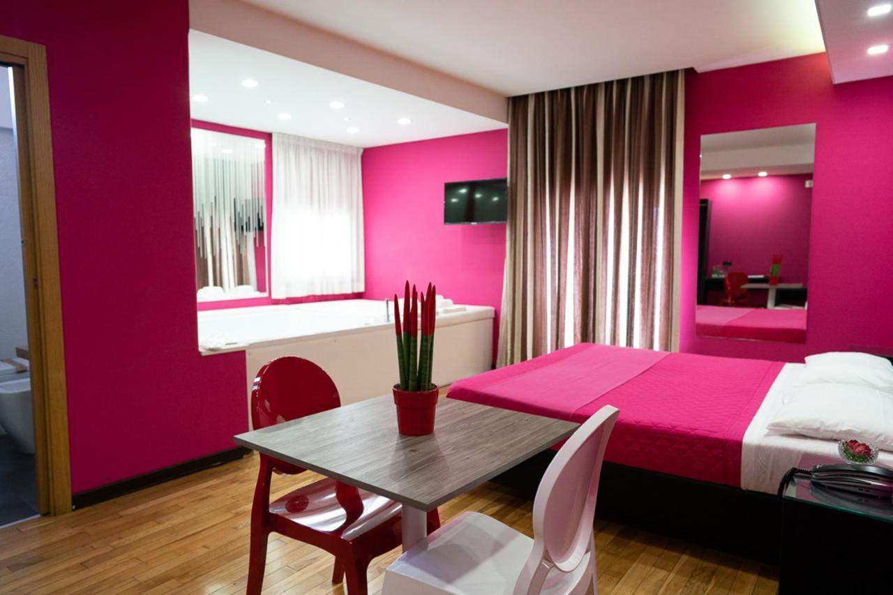 Sweet Central Hotel Caserta Dış mekan fotoğraf