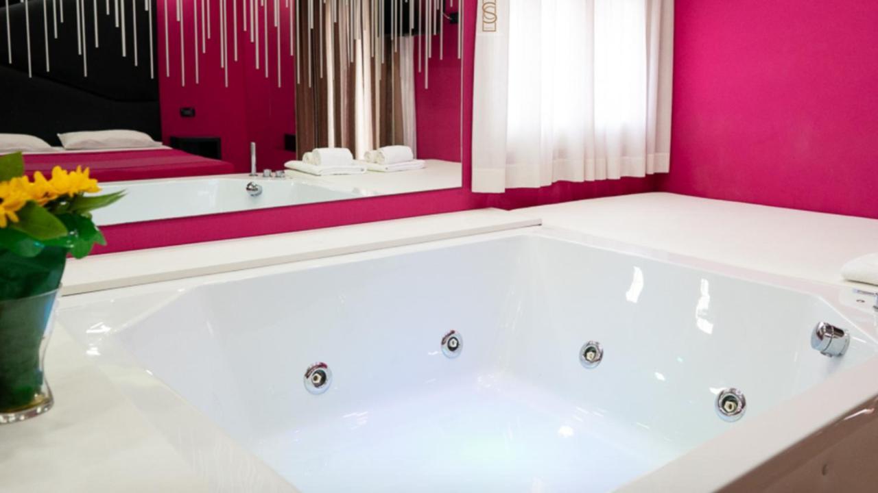 Sweet Central Hotel Caserta Dış mekan fotoğraf