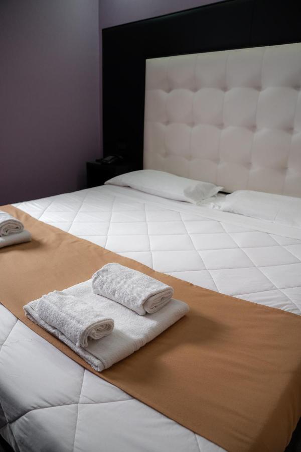Sweet Central Hotel Caserta Dış mekan fotoğraf