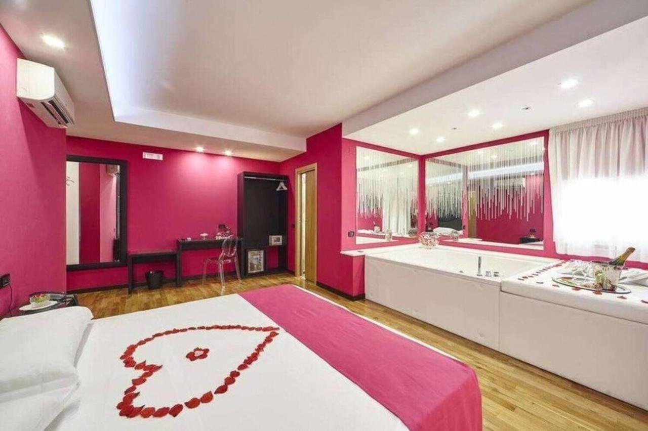 Sweet Central Hotel Caserta Dış mekan fotoğraf
